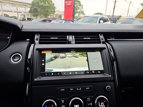 Used 2018 Land Rover Discovery SE image 88