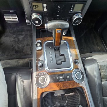 Used 2005 Volkswagen Touareg V8 image 15