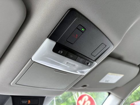 Certified 2022 Nissan Rogue SV image 34