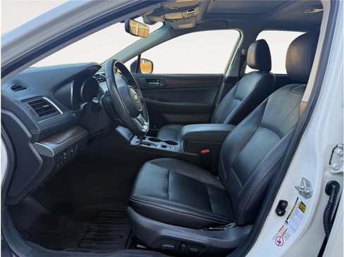 Used 2018 Subaru Outback 2.5i Limited image 9
