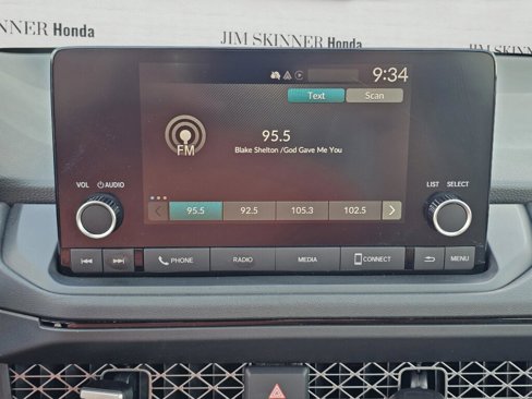 Certified 2023 Honda Accord EX image 31