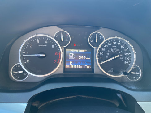 Used 2016 Toyota Tundra SR5 image 7