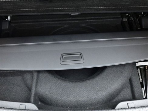 Used 2021 Volkswagen Atlas SE image 16