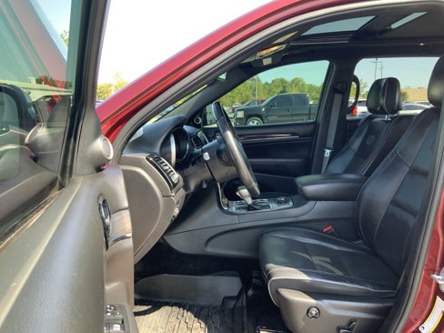 Used 2019 Jeep Grand Cherokee Overland image 14