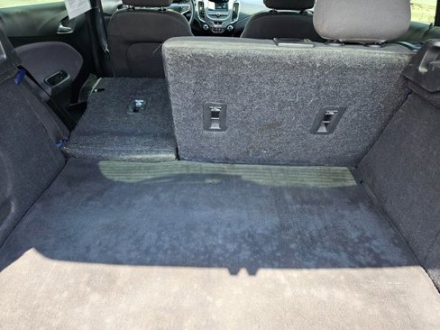 Used 2018 Chevrolet Cruze LT w/ RS Package image 13