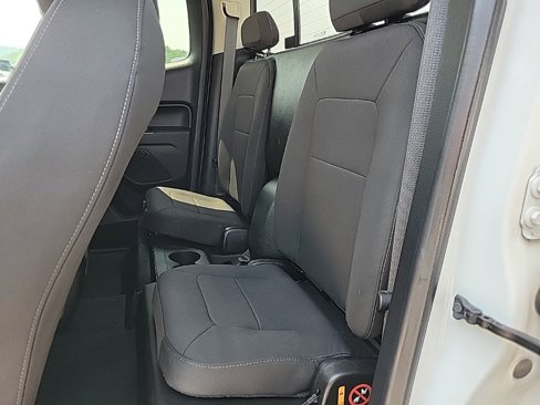 Used 2020 Chevrolet Colorado LT w/ LT Convenience Package image 17