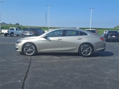 Used 2022 Chevrolet Malibu LT image 8