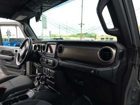 Used 2019 Jeep Wrangler Unlimited Sport S image 41