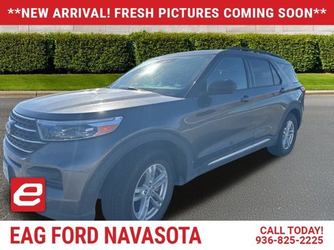 Used 2020 Ford Explorer XLT image 1