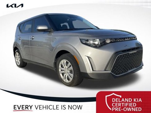 Used 2023 Kia Soul LX image 1