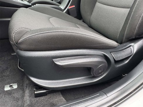 Used 2024 Kia Forte LXS image 18