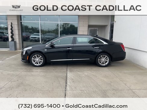 Used 2019 Cadillac XTS w/ Rear Seat Comfort Package image 2