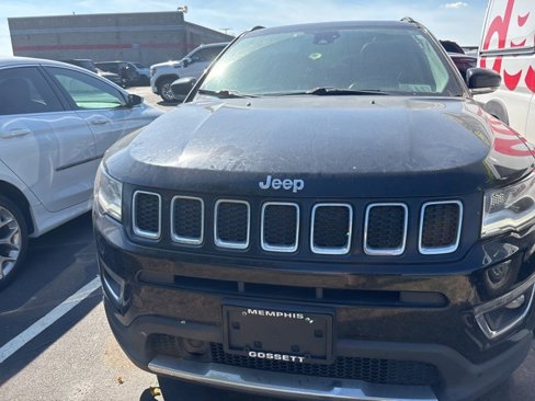 Used 2018 Jeep Compass Limited image 2