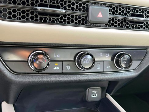 Certified 2023 Honda HR-V LX image 26