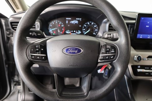 Used 2021 Ford Explorer 4WD image 3
