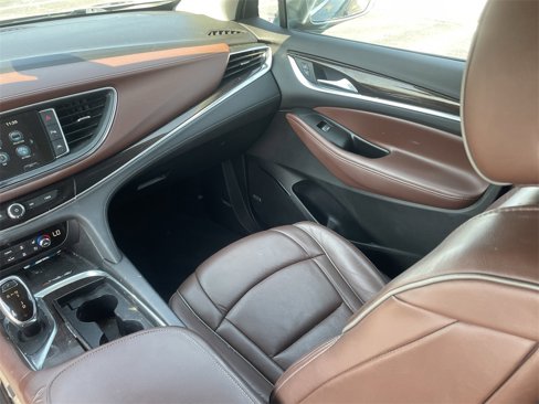 Used 2018 Buick Enclave Avenir w/ Avenir Technology Package image 24