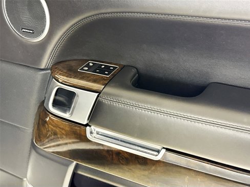 Used 2015 Land Rover Range Rover Long Wheelbase Autobiography image 30