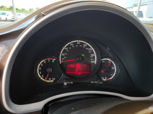 Used 2013 Volkswagen Beetle 2.5 image 27