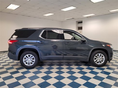 Used 2019 Chevrolet Traverse LT w/ LPO, Floor Liner Package image 11