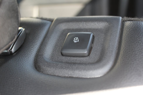 Used 2020 Ford Explorer Limited image 40