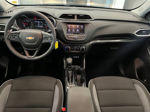 Used 2022 Chevrolet TrailBlazer LS image 18