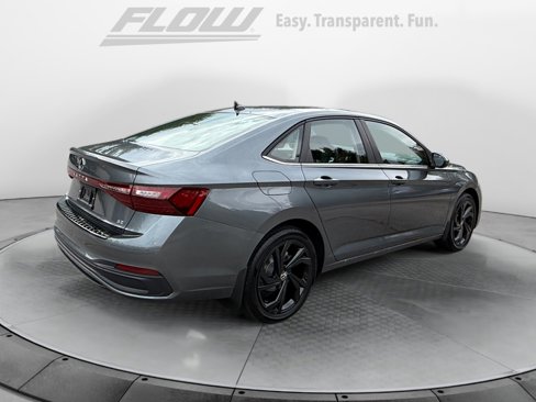 New 2026 Volkswagen Jetta SE image 7