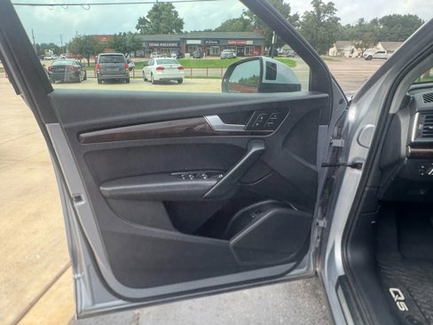 Used 2019 Audi Q5 2.0T Premium Plus image 10