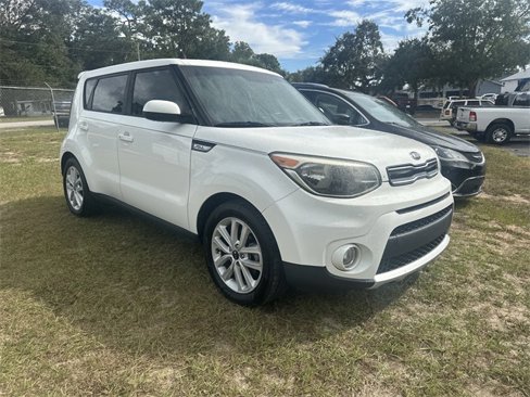 Used 2018 Kia Soul + w/ Audio Package image 3