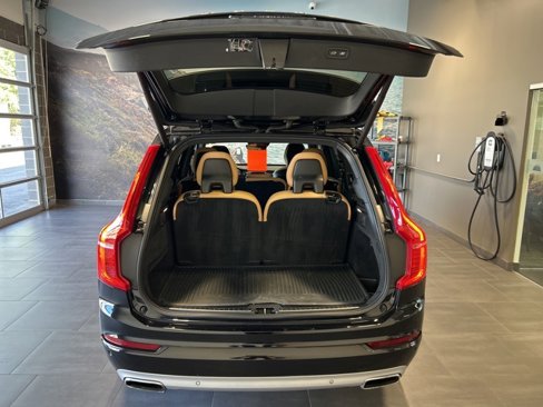 Used 2019 Volvo XC90 T6 Momentum w/ Advanced Package image 29