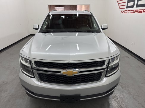 Used 2017 Chevrolet Tahoe LT image 3