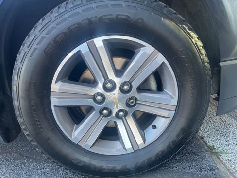 Used 2017 Chevrolet Traverse LT image 45