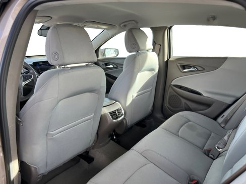 Used 2022 Chevrolet Malibu LT image 11