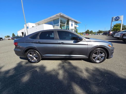 Used 2019 Volkswagen Jetta R-Line image 3