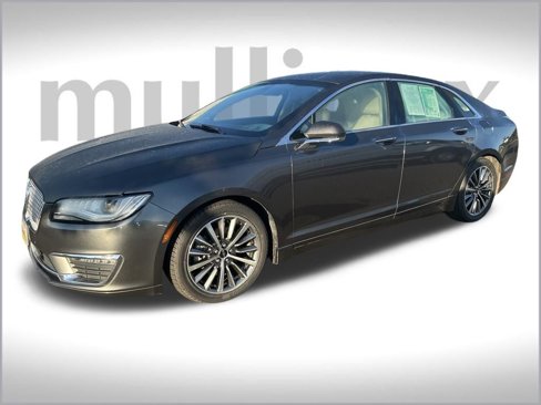 Used 2019 Lincoln MKZ Reserve image 13