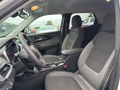 Used 2021 Chevrolet TrailBlazer LT w/ Convenience Package image 7