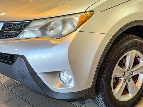Used 2013 Toyota RAV4 XLE image 15