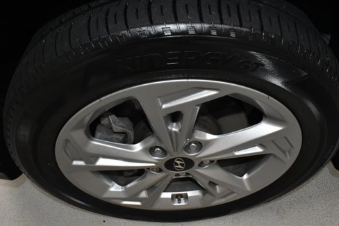 Used 2022 Hyundai Kona SEL image 9