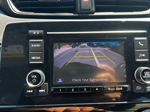 Used 2019 Honda CR-V LX image 12