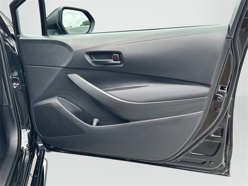 Used 2022 Toyota Corolla LE image 20