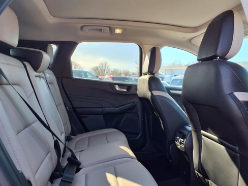 Used 2021 Ford Escape SEL w/ Technology Package image 13