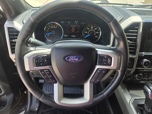 Used 2017 Ford F150 Lariat image 12