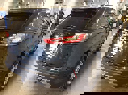 Used 2024 Ford Edge SEL w/ Convenience Package image 8