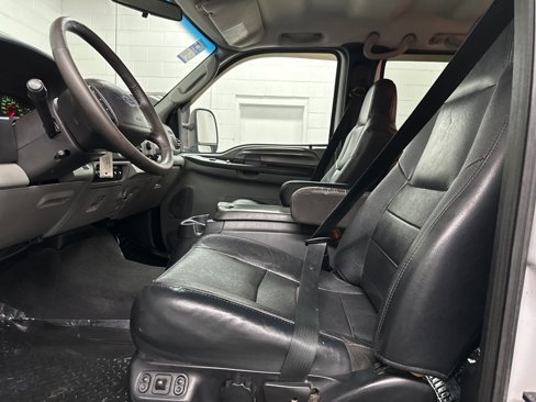 Used 2007 Ford F350 XL image 22