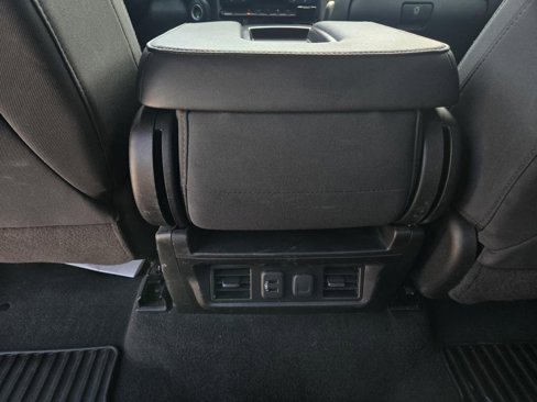 Used 2021 Chevrolet Silverado 1500 LT w/ Texas Edition Plus image 14
