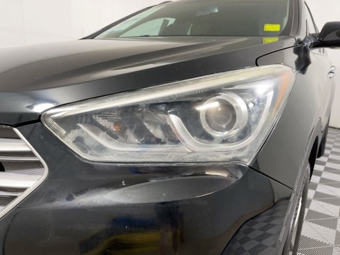 Used 2017 Hyundai Santa Fe Sport image 9