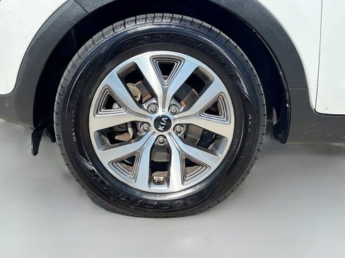 Used 2015 Kia Sportage LX image 28