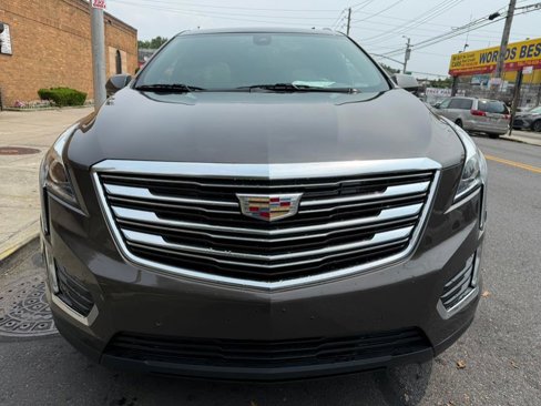Used 2019 Cadillac XT5 Luxury image 2