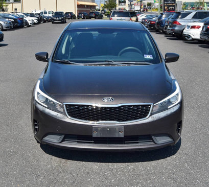 Used 2017 Kia Forte LX image 3