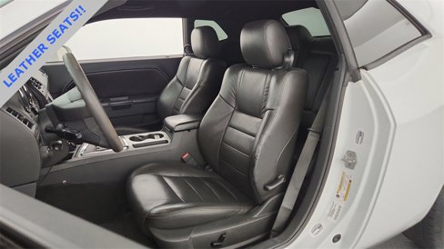 Used 2010 Dodge Challenger SE image 10