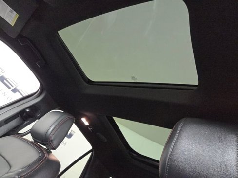 Used 2019 Ford Explorer Sport image 33